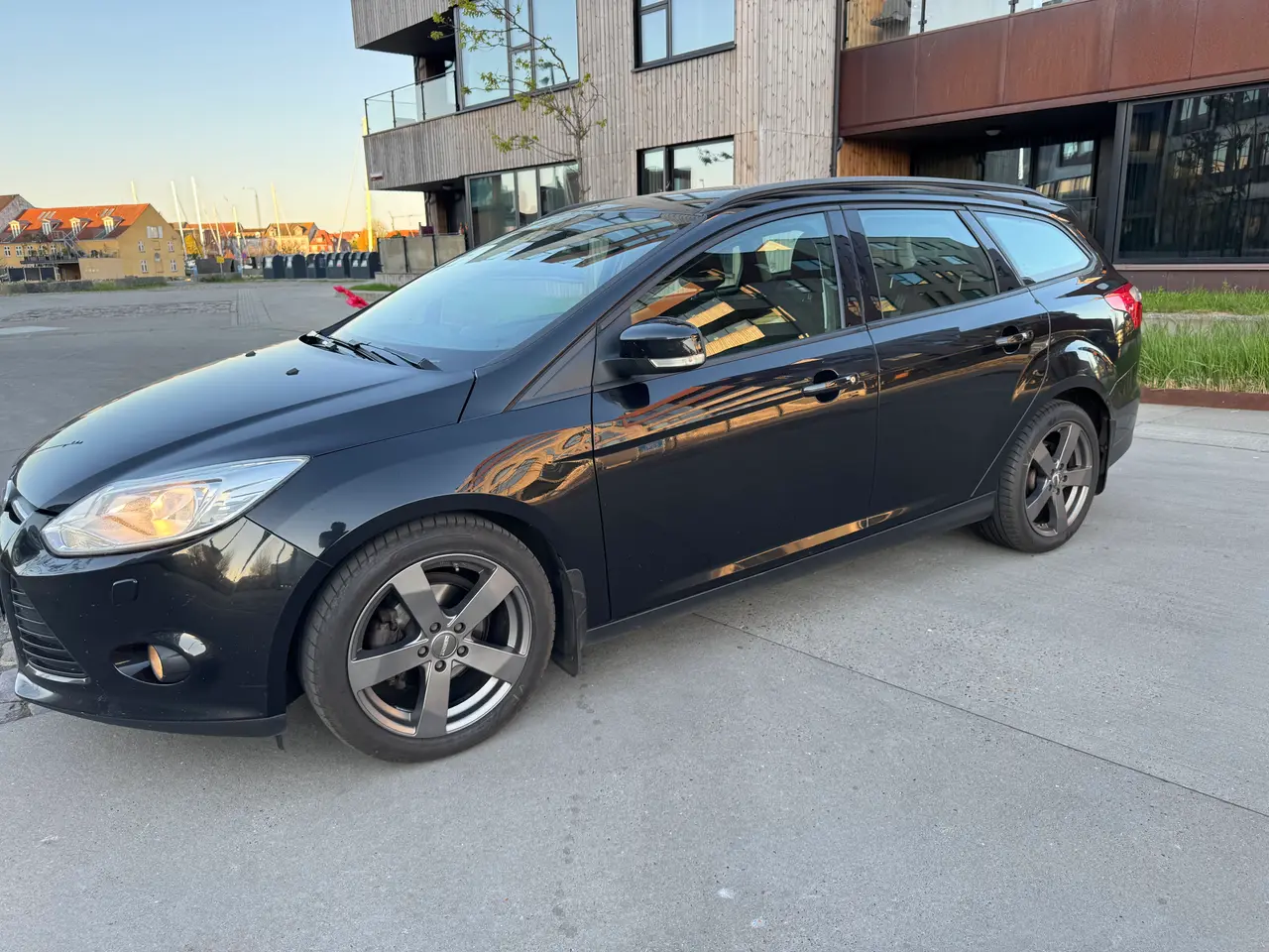 Billede 2 - Flot velholdt nysynet Ford focus 1.6tdci