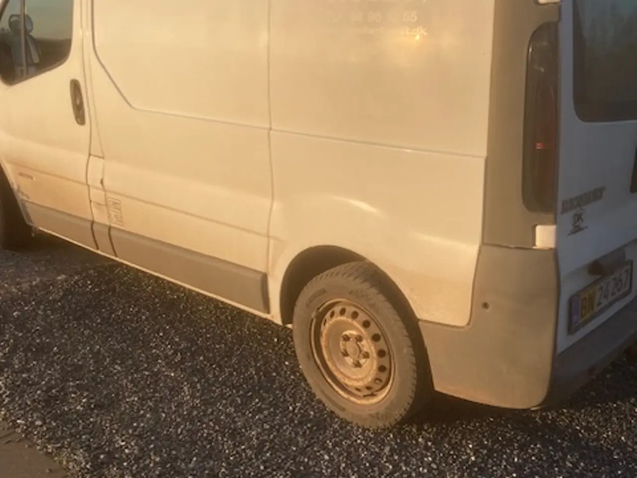 Billede 1 - Kassebil købes trafic,Vivario, Custom transit