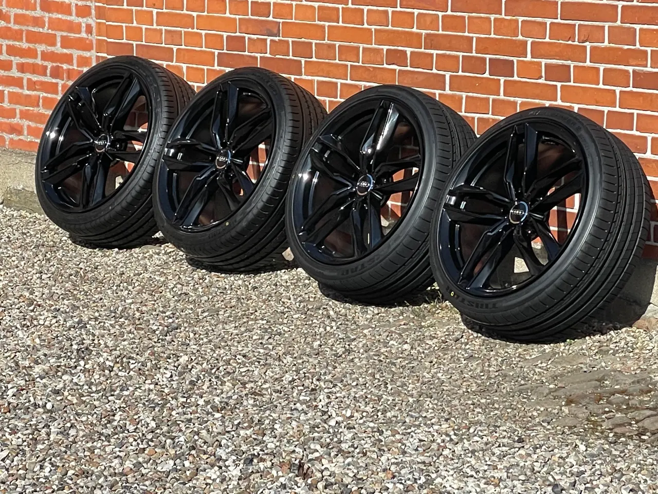 Billede 3 - Alufælge 245/35 R20 krydsmål 5x112 100% mønster 