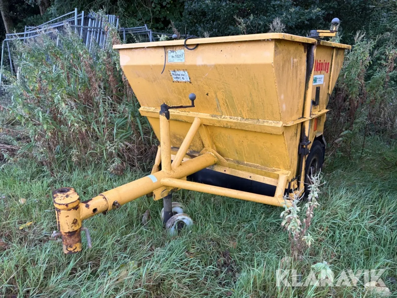 Billede 2 - Sand/saltspreder Falköping T-12E 2 stk