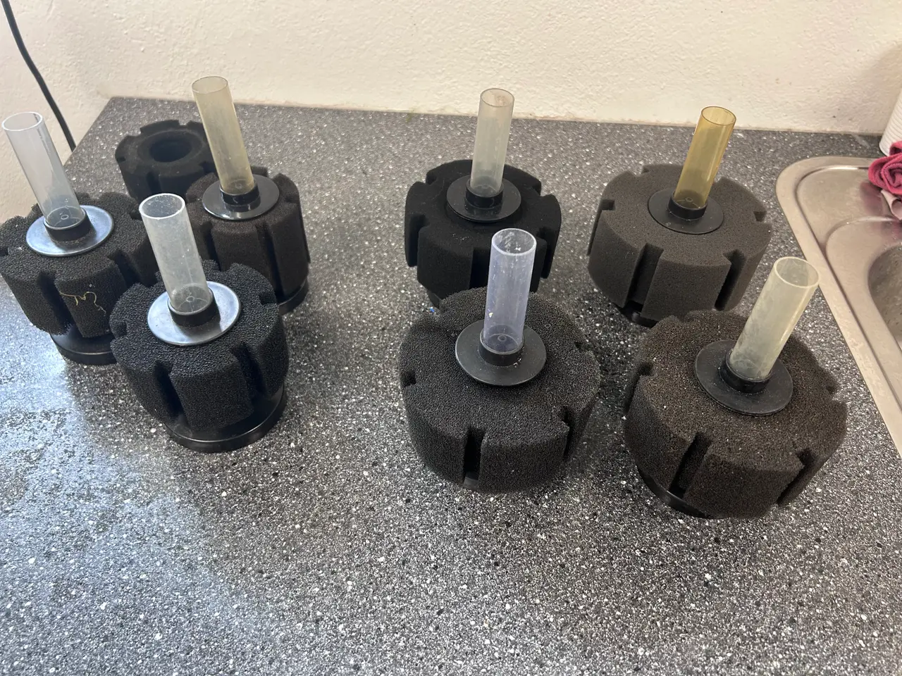 Billede 2 - Biofilter rund til luftpumpe