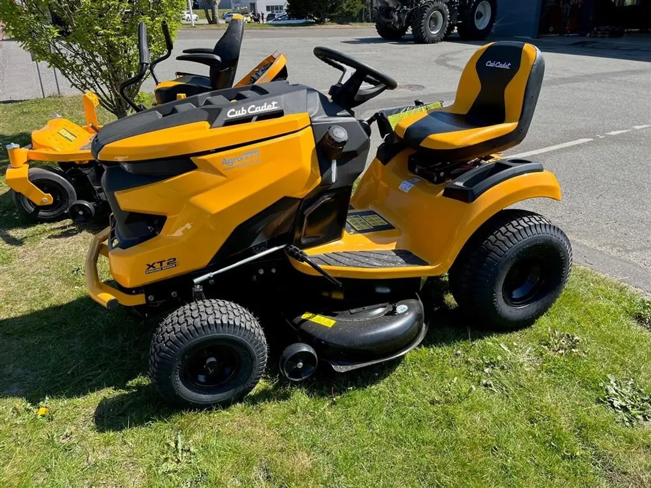 Billede 1 - Cub Cadet XT2 PS107