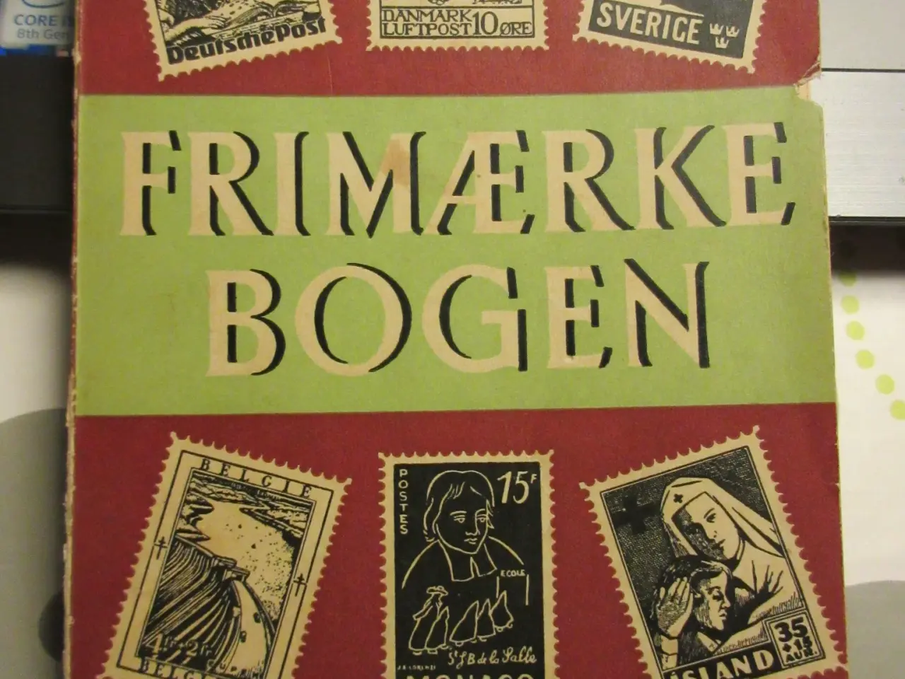 Billede 1 - Frimærkebogen politikens saleserie