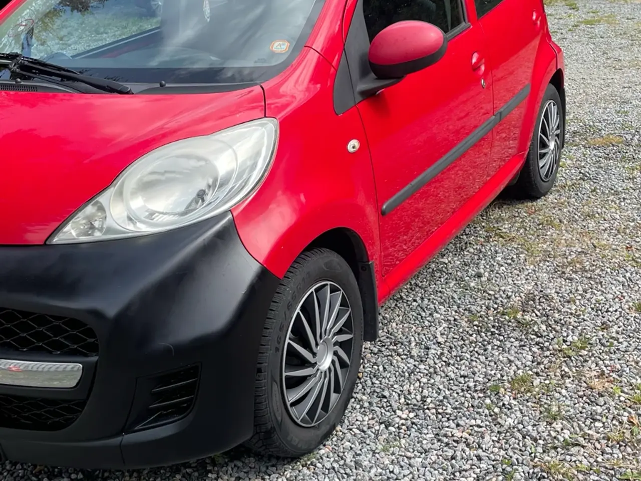 Billede 1 - Peugeot 107 1.0 – billig og økonomisk bil – syn ti