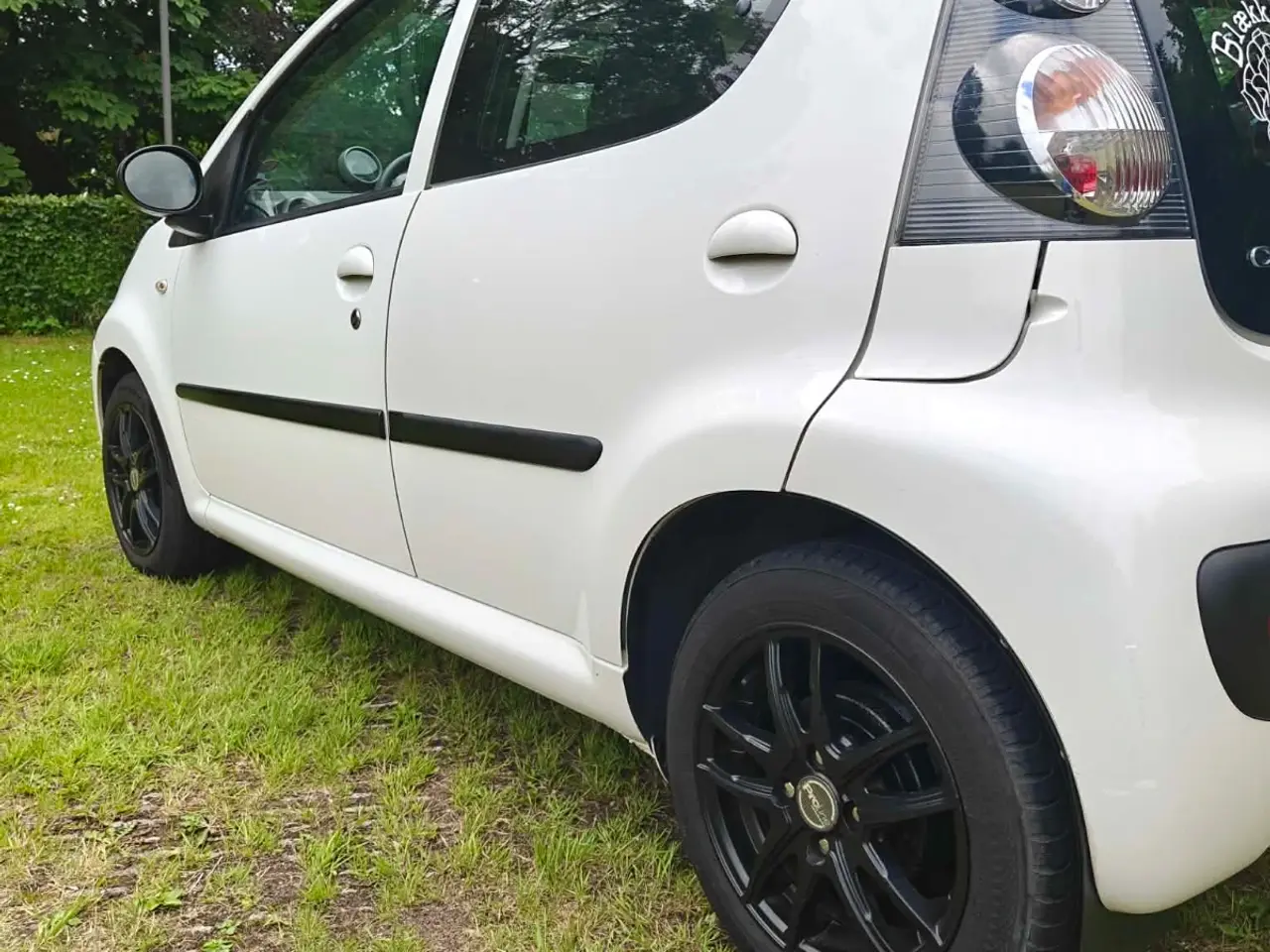 Billede 3 - Velholdt Citroen c1