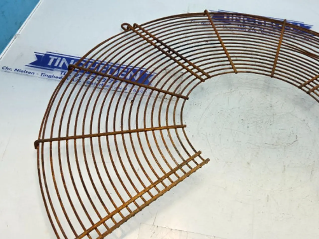 Billede 2 - JLG 307 Ventilatorgitter 7029458