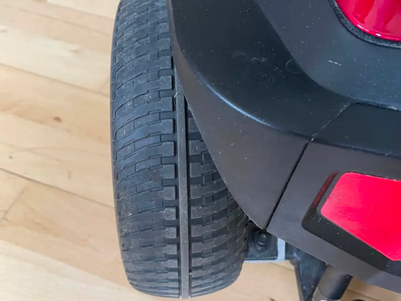 Billede 5 - Pride Mobility Go Chair el-kørestol – Som ny (Brug