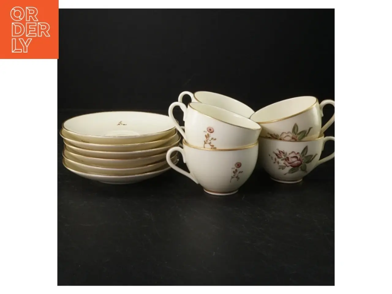 Billede 2 - Porcelænskopper med underkopper fra B&G