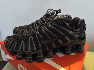 Nike Shox