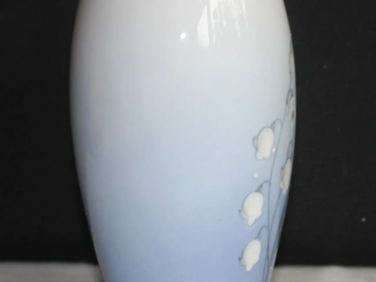 Billede 4 - Vase med liljekonval fra Bing og grøndahl