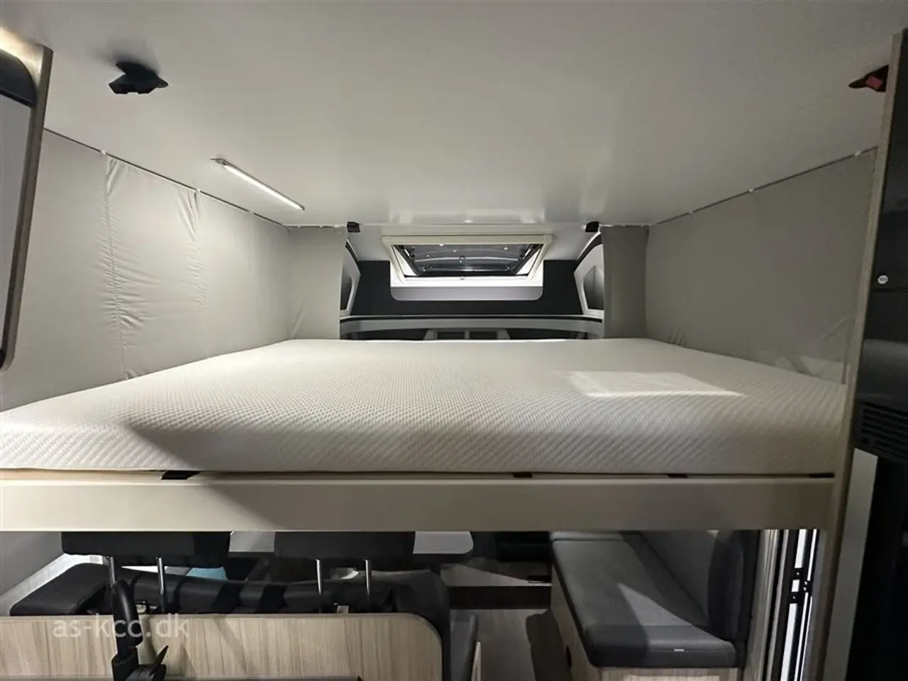 Billede 20 - 2026 - Sun Living S 75 SL Automat gear 165 HK   Sun Living S75 SL Automatgear