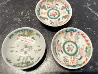 Kina -antikke tallerkner Ø 8 cm. pris 3 stk.