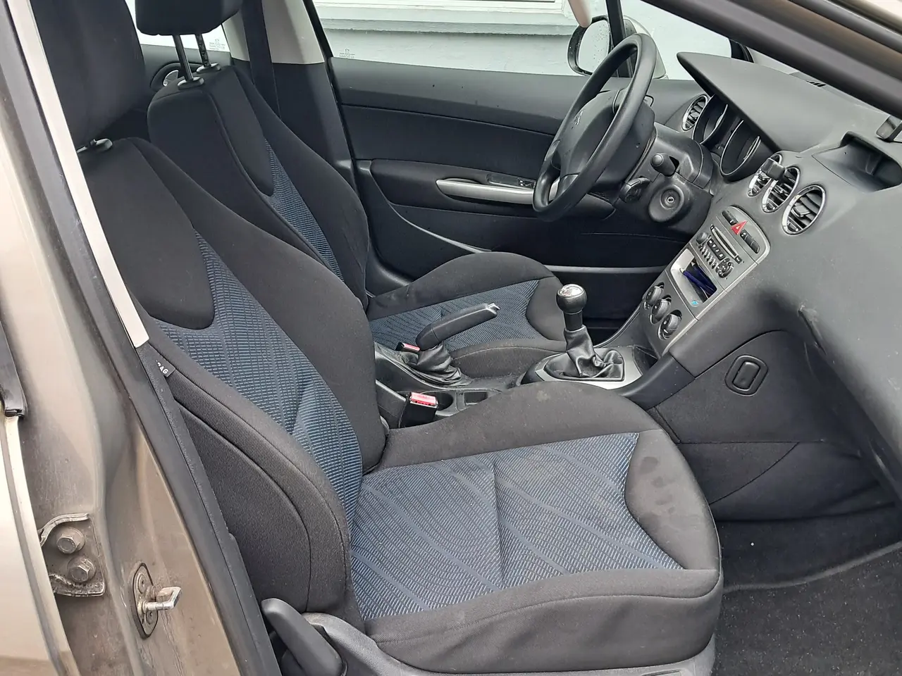 Billede 6 - Pæn og velholdt Peugeot 308 1,6