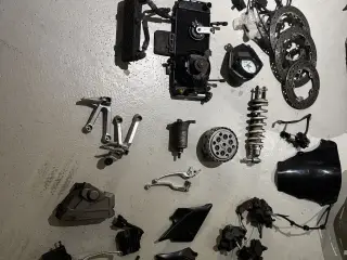 Suzuki sv650 Reservedele