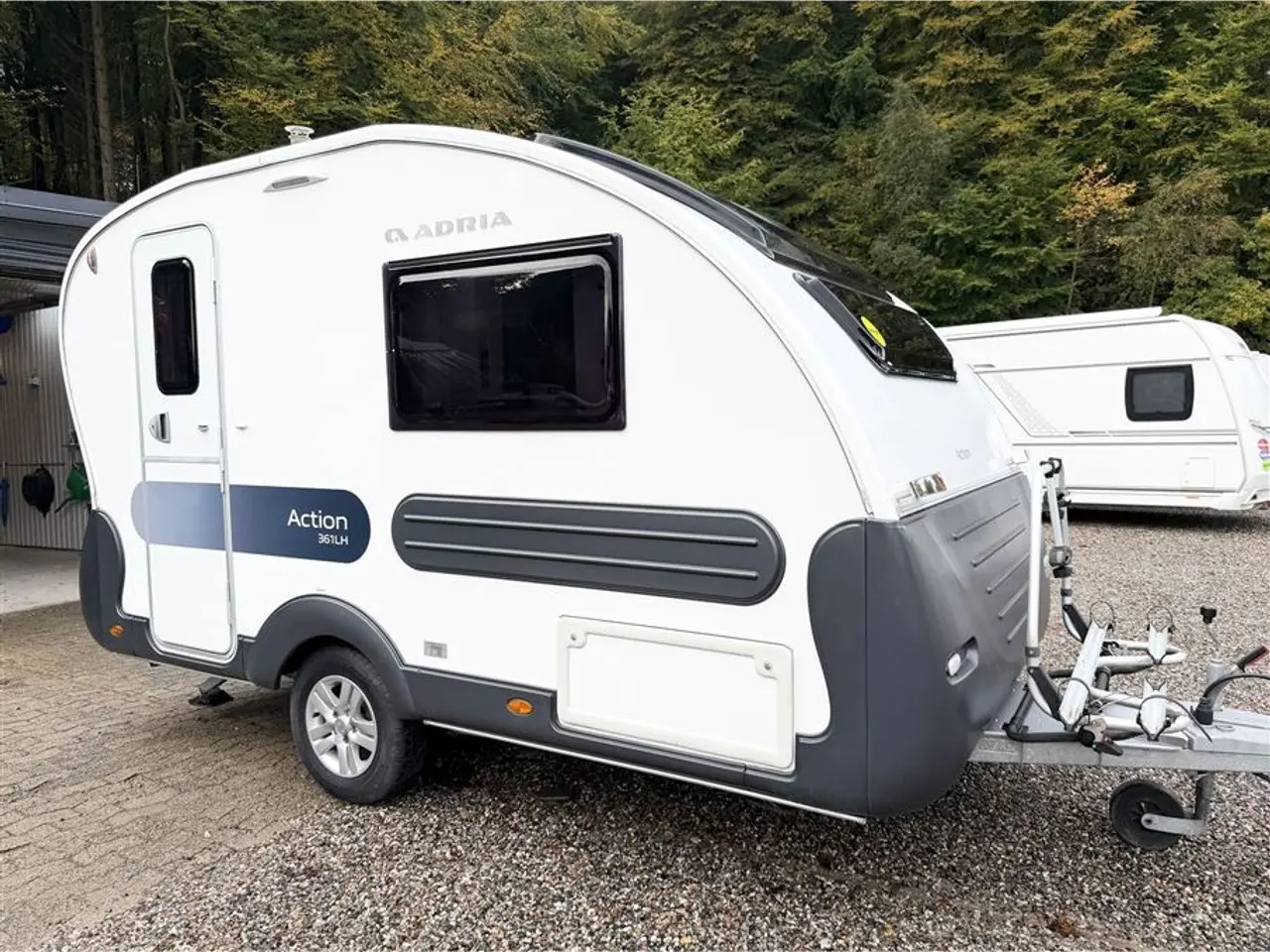 Billede 2 - 2020 - Adria Action 361 LH Enkeltsenge-Gulvtemp.