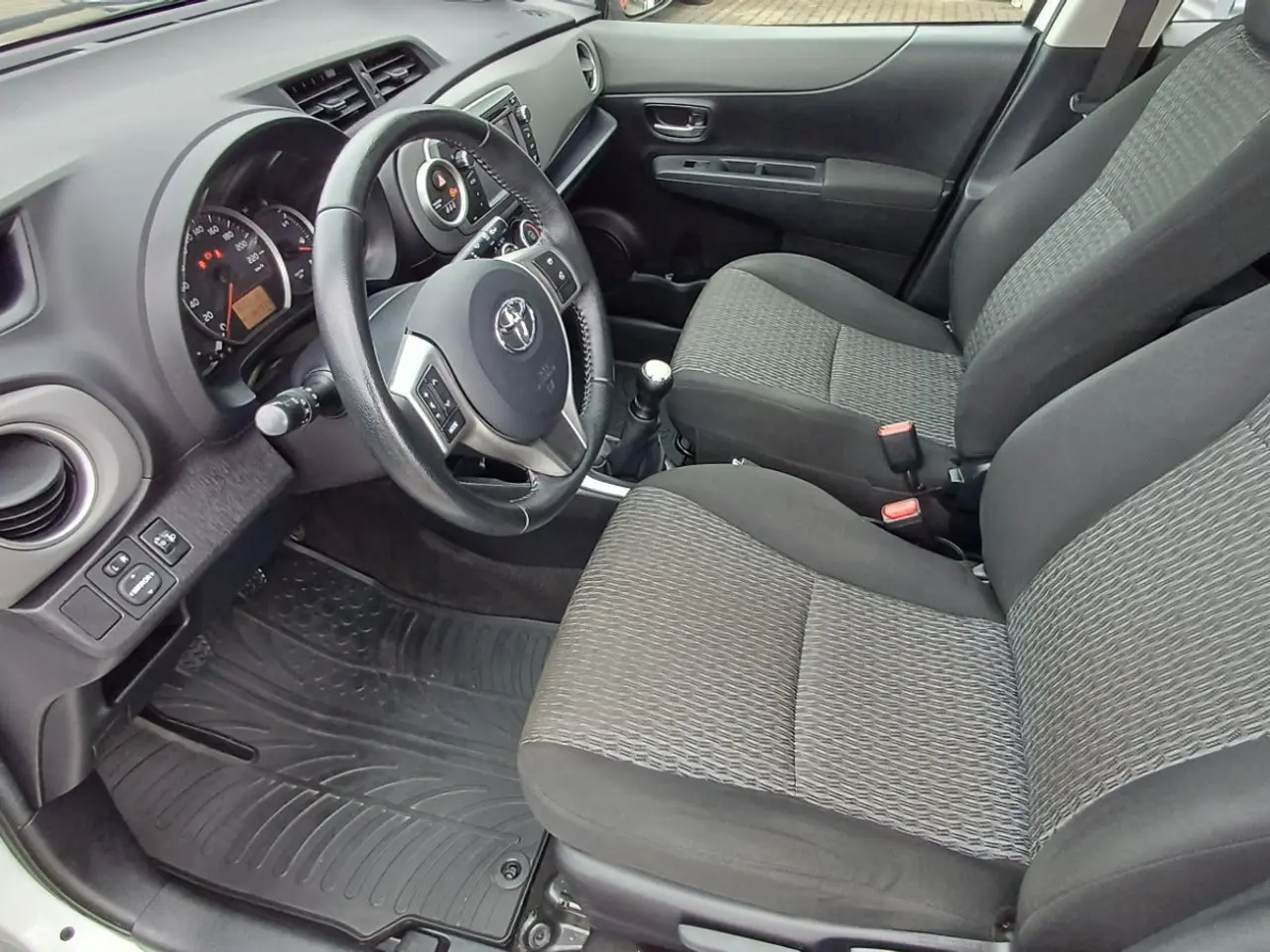 Billede 9 - Toyota Yaris 1,0 VVT-i T2 Touch