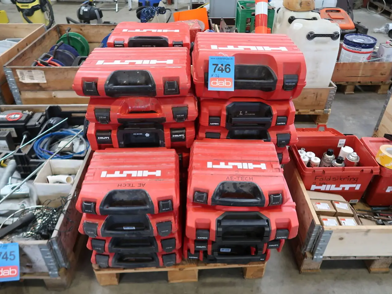 Billede 1 - 26 stk. TOMME Hilti kasser