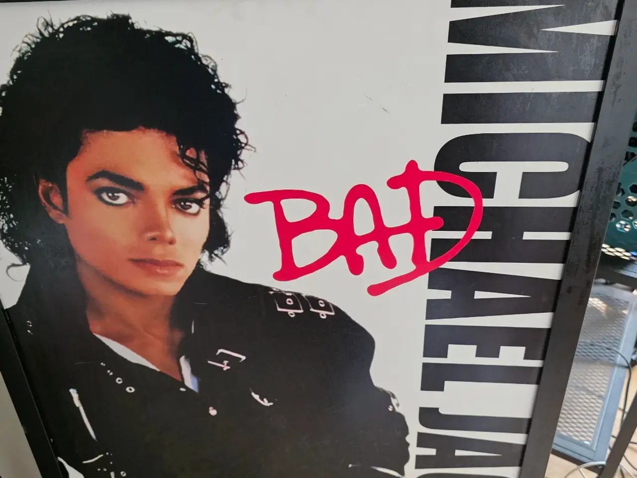 Billede 4 - 3x Michael Jackson Poster/Billeder