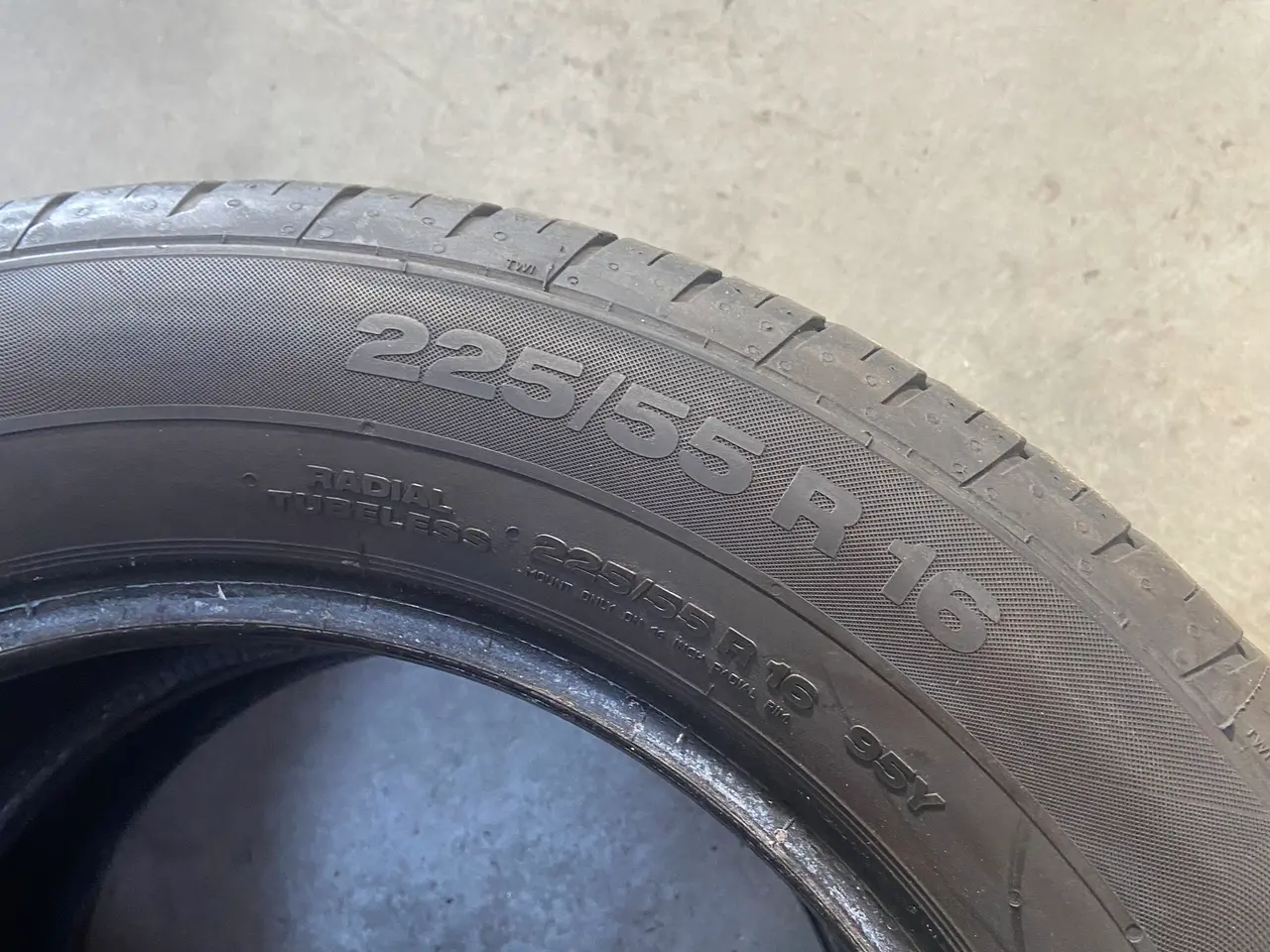 Billede 3 - 225 55 16 conti gode sommerdæk