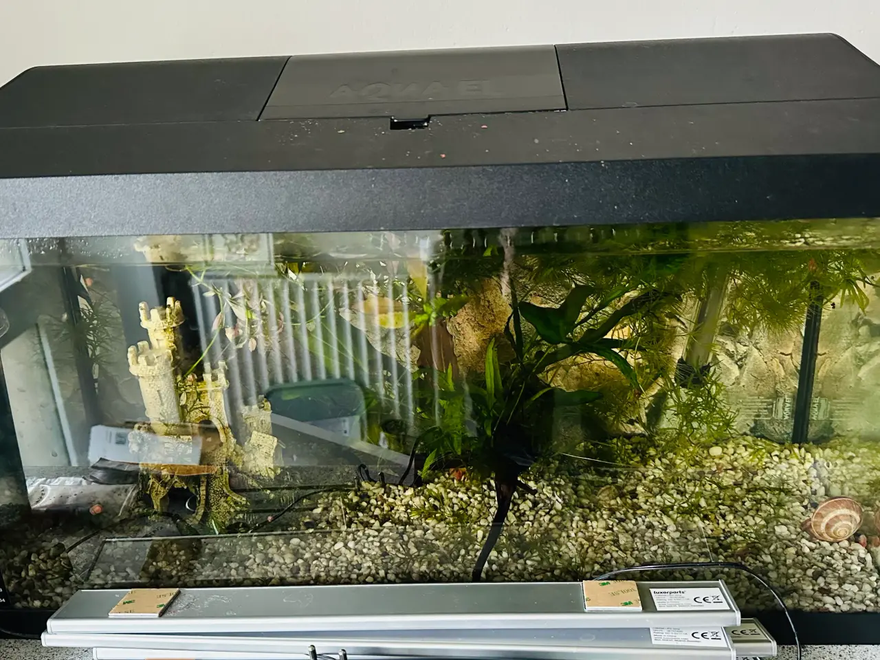 Billede 3 - 3 stk 54L akvarier, det ene fra Tetra.
