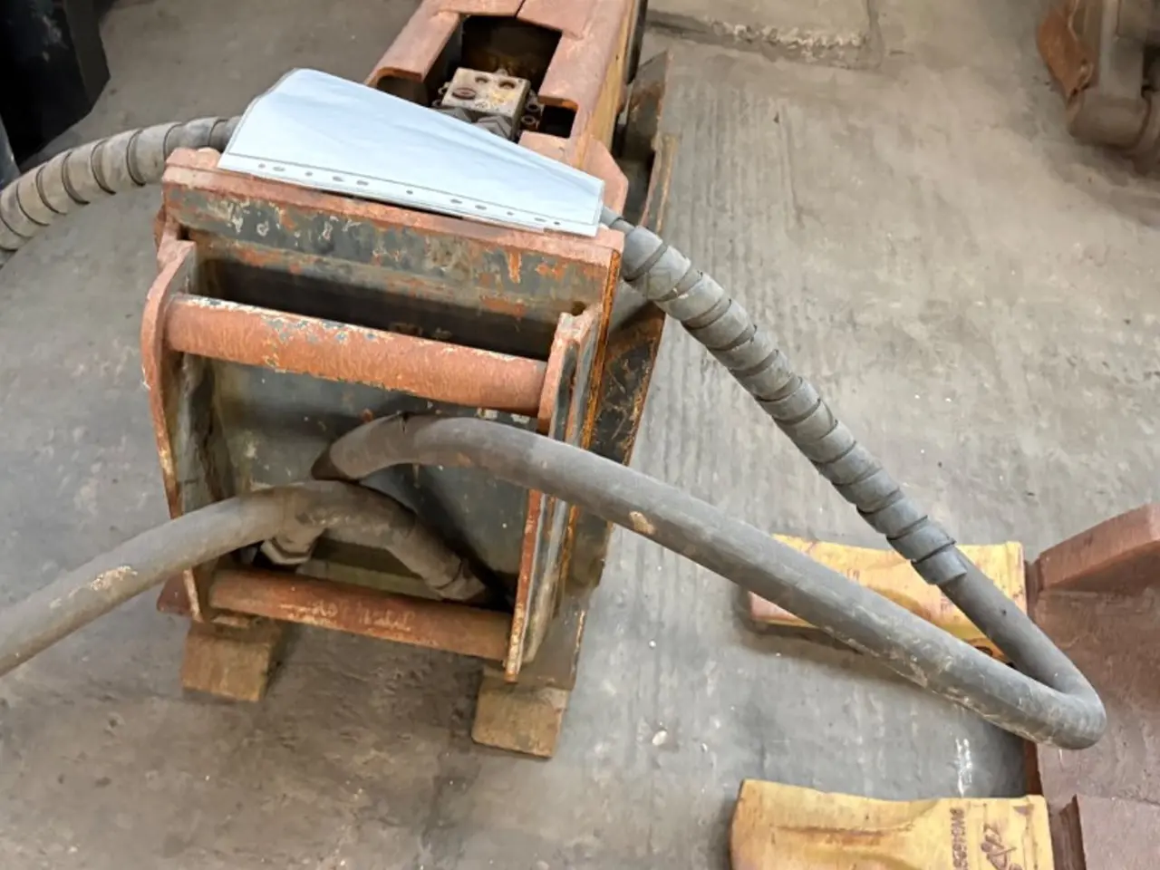 Billede 2 - Hydraulikhammer med slanger og fæsteramme Til 8-12 ton maskine