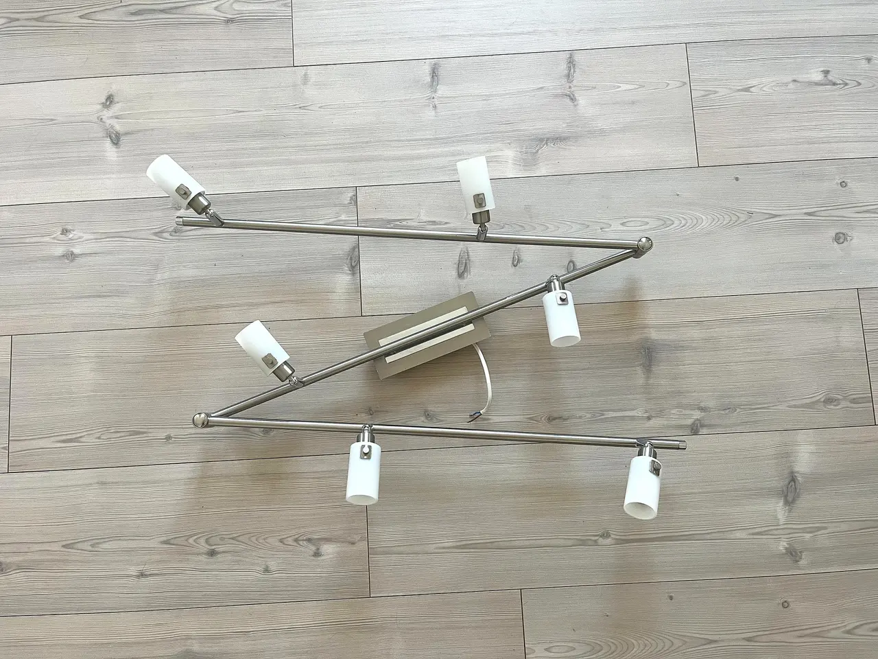 Billede 1 - Loftslampe, Spotloftslampe, Loftlampe med 6 juster