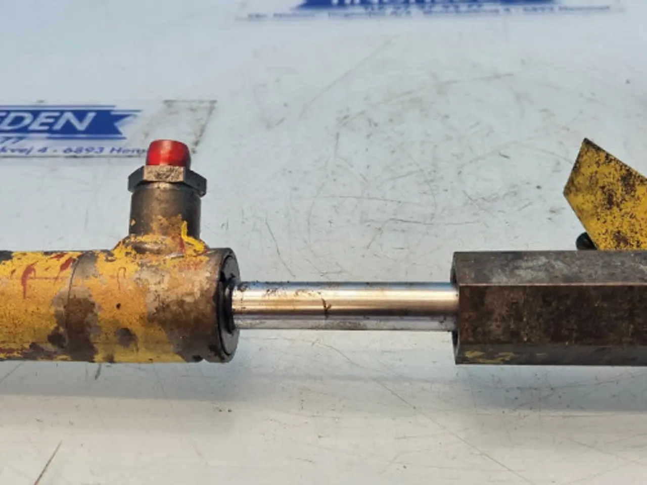 Billede 3 - New Holland 1540 Cylinder 80338043