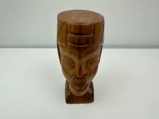 Lille afrikansk buste i træ