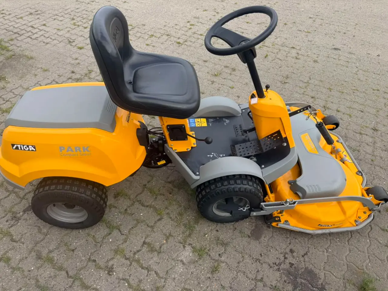 Billede 9 - Stiga Park Compact Silent 