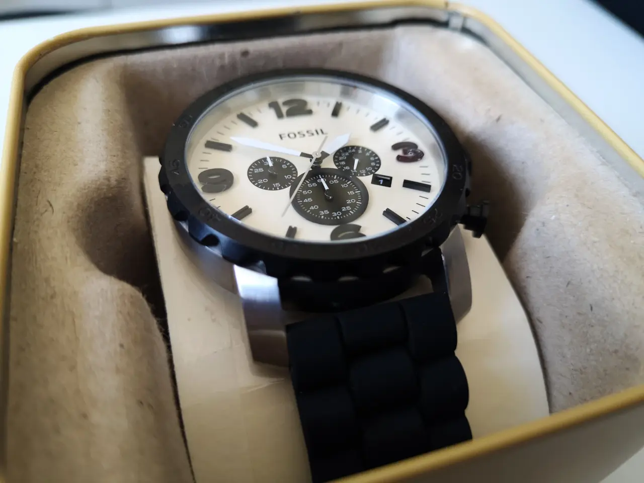 Billede 7 - 6 x Fossil herreur + 3 x Fossil armbånd