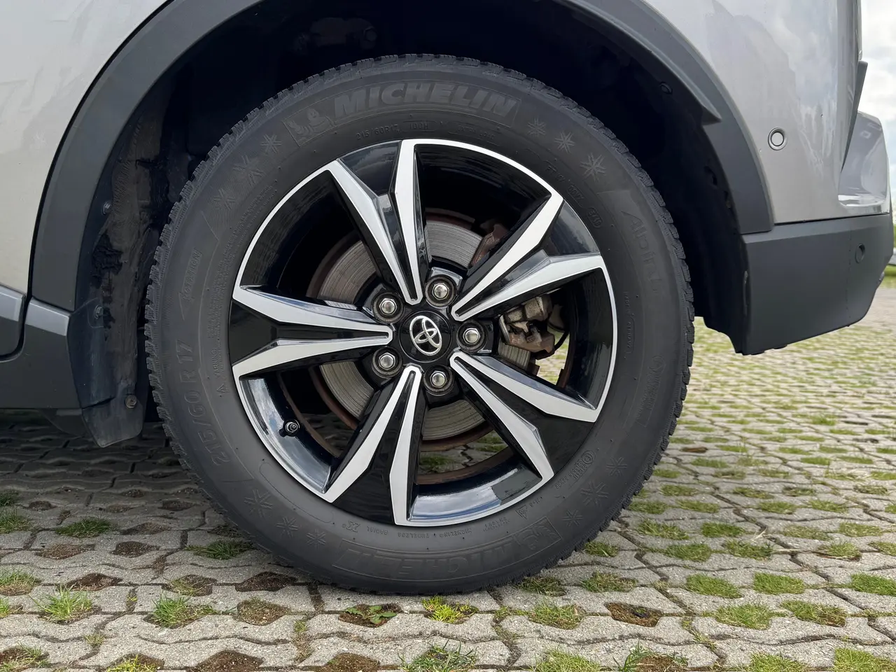 Billede 2 - 17" Alufælge med Michelin Alpin 5 M+S vinterdæk