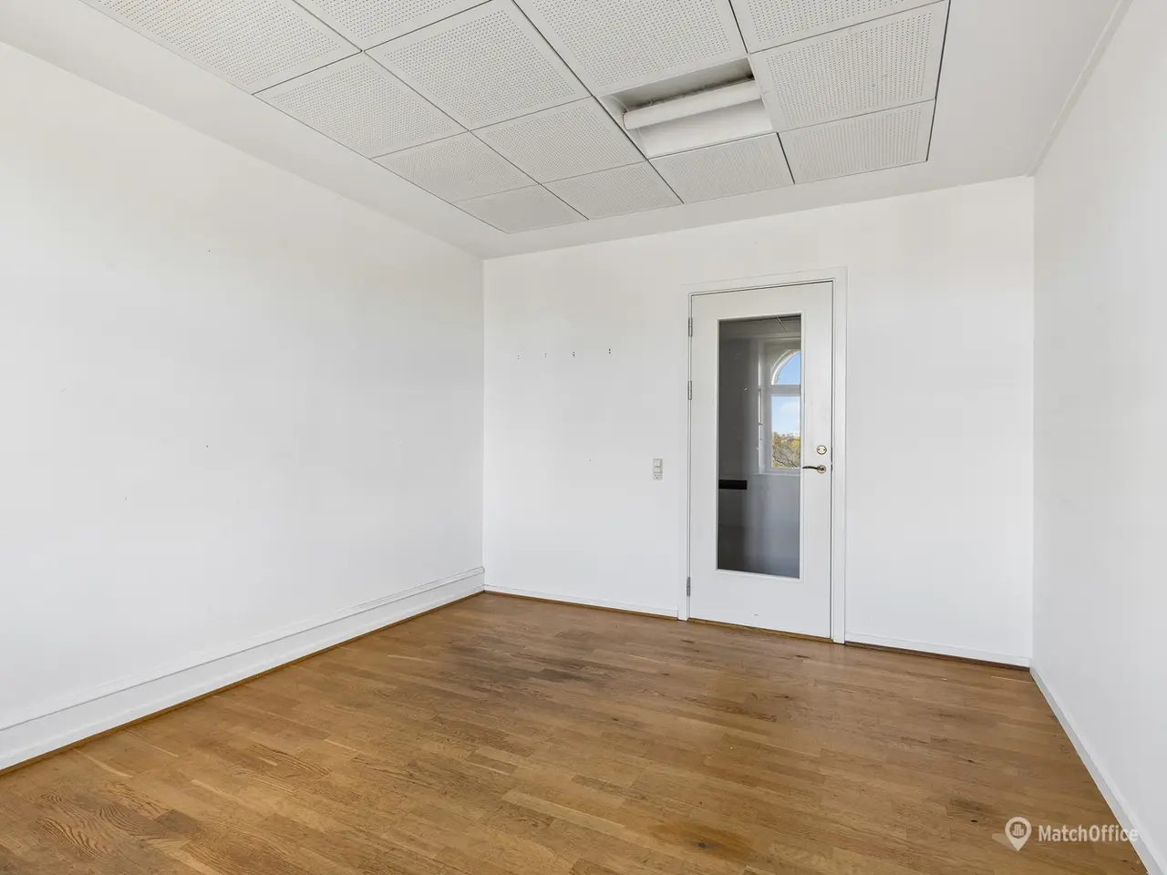 Billede 2 - 156 m² lyst kontor med udsigt til Botanisk Have