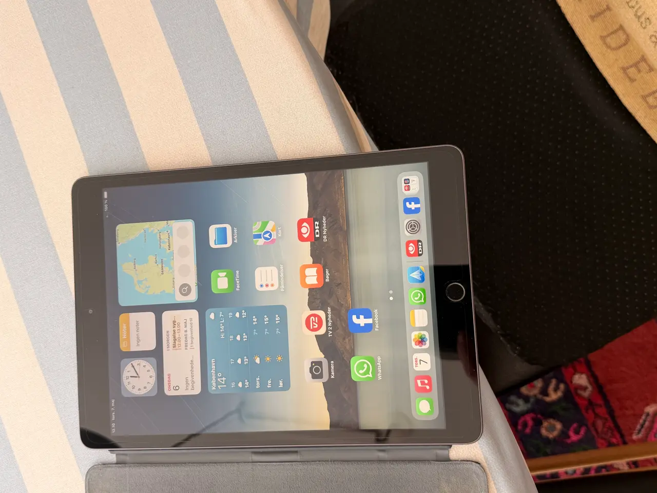 Billede 4 - Komplet iPad med tastatur, pen samt med sim kort