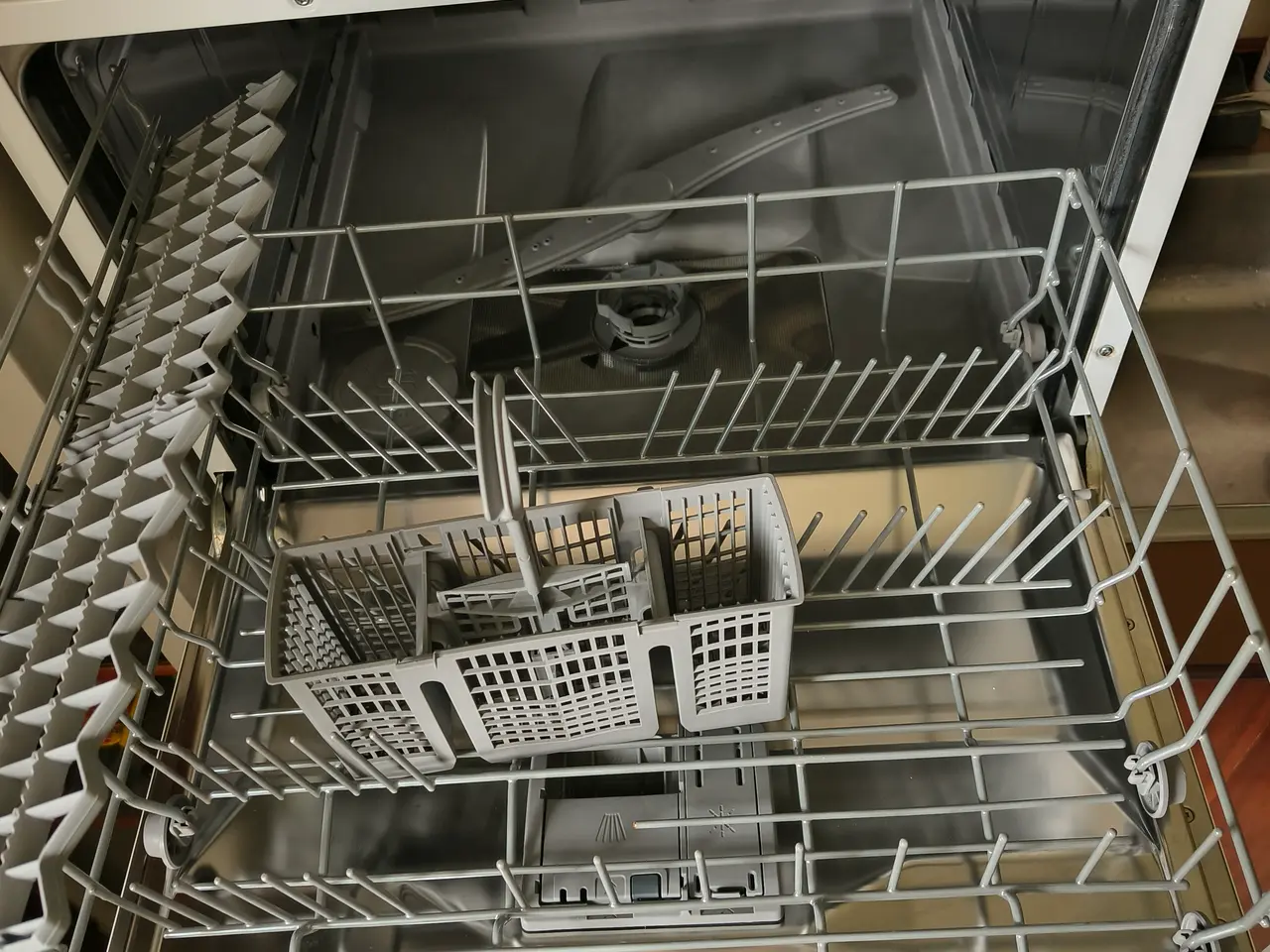 Billede 5 - bosch bordopvaskemaskine sks51e32eu