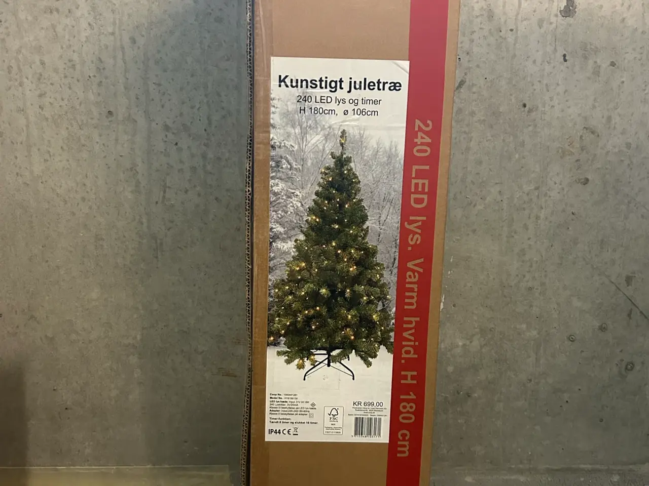 Billede 3 - Nyt Kunstigt juletræ med 240 LED lys i varm hvid o