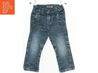 Børnejeans fra Entry (str. 98)