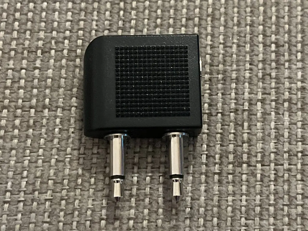 Billede 1 - Sort flyadapter til høretelefoner 3,5 mm jack