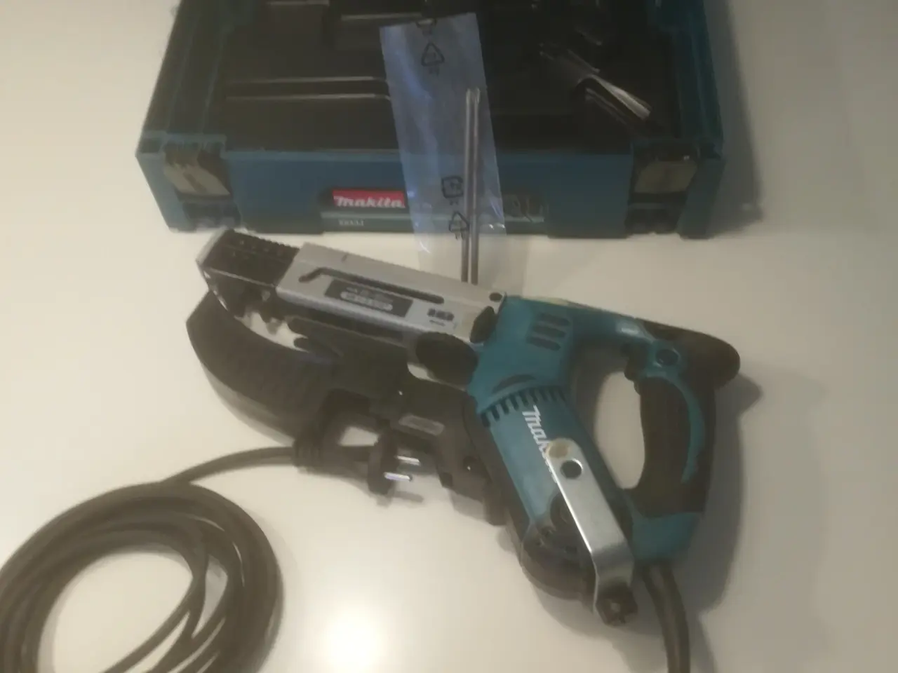 Billede 2 - Makita gipsskruemaskine 470W 6843J
