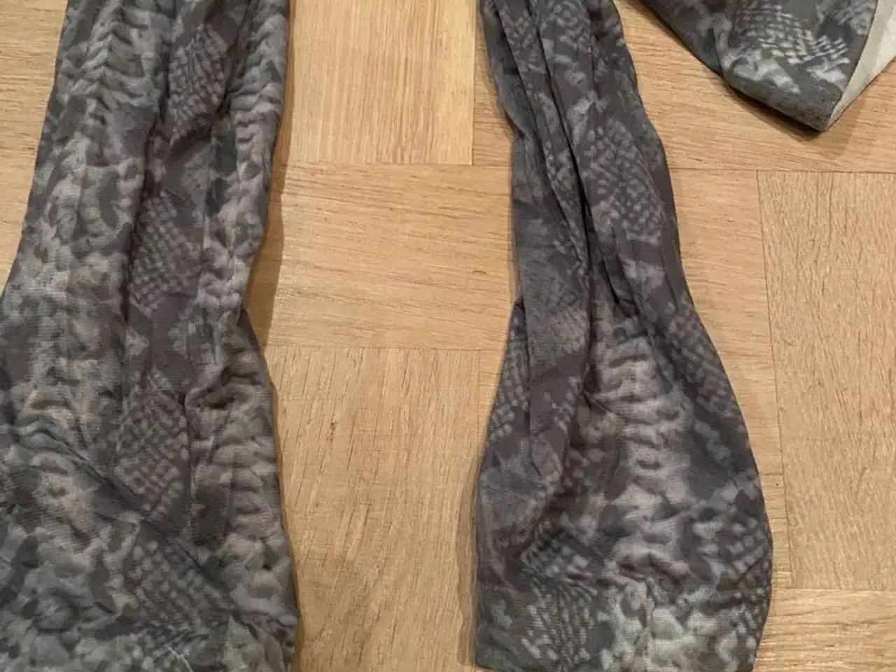 Billede 2 - Smarte nylonstrømper str small