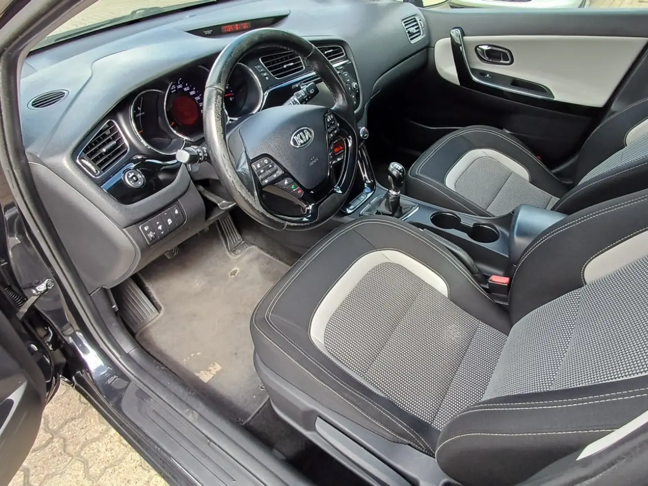 Billede 9 - Kia Ceed 1,6 CRDi 128 Premium