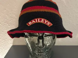 Hæklet BAILEYS bøllehat