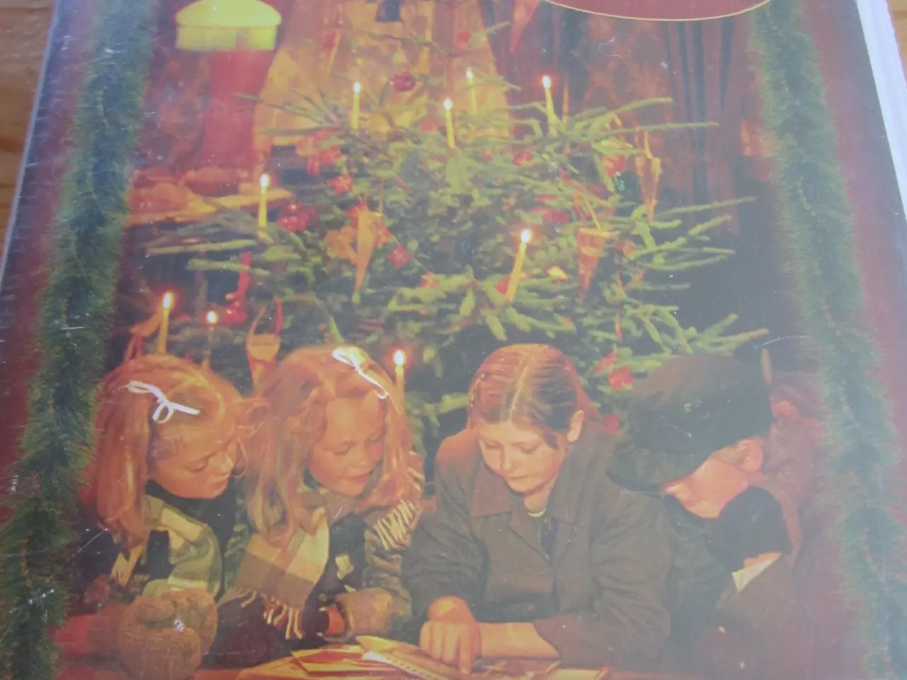 Billede 2 - Julekalender. JUL I GAMMELBY.