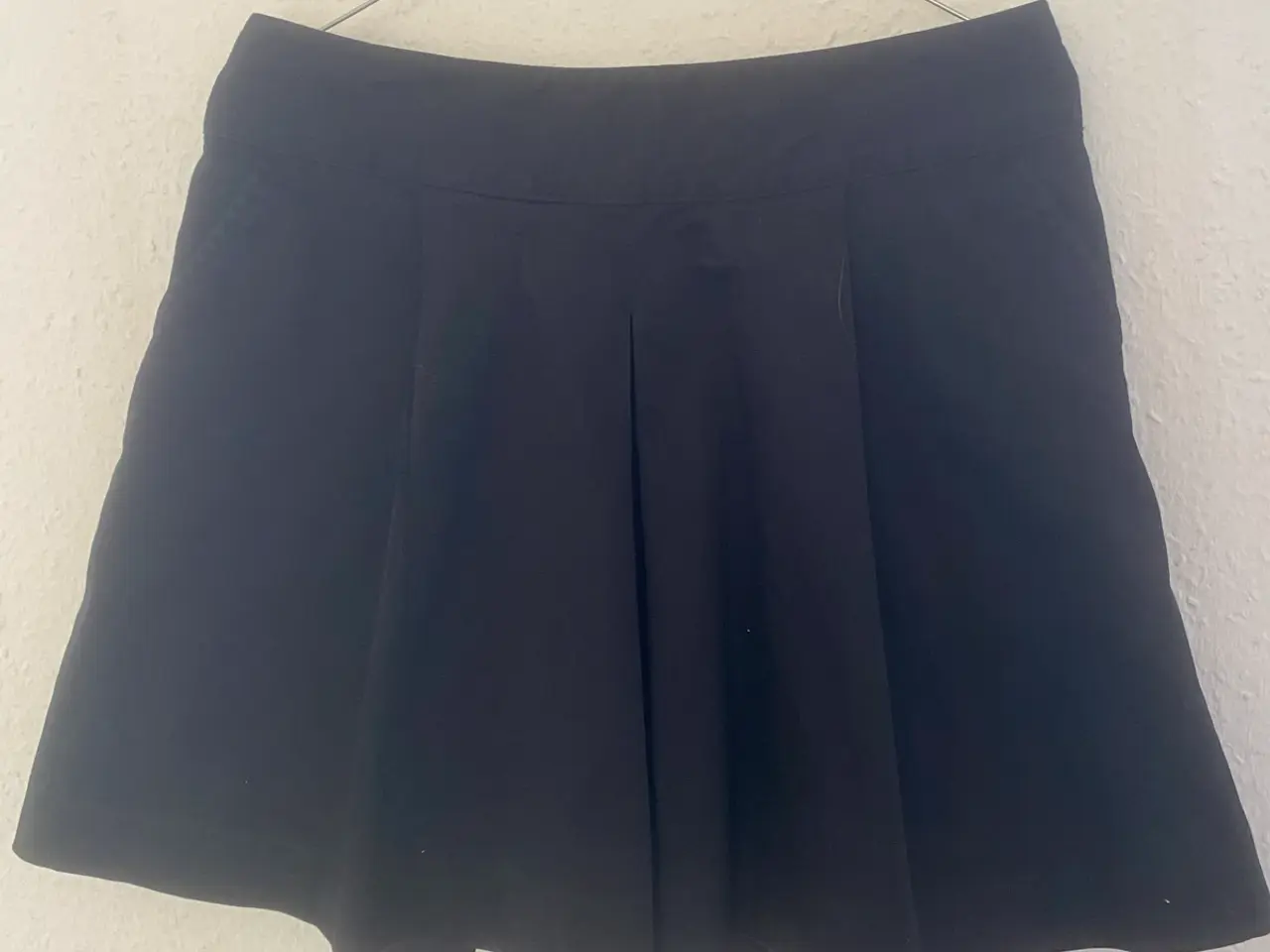 Billede 5 - H&m nederdel 38
