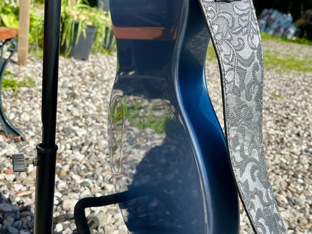 Billede 5 - Epiphone elguitar blå med guitarcase + forstærker