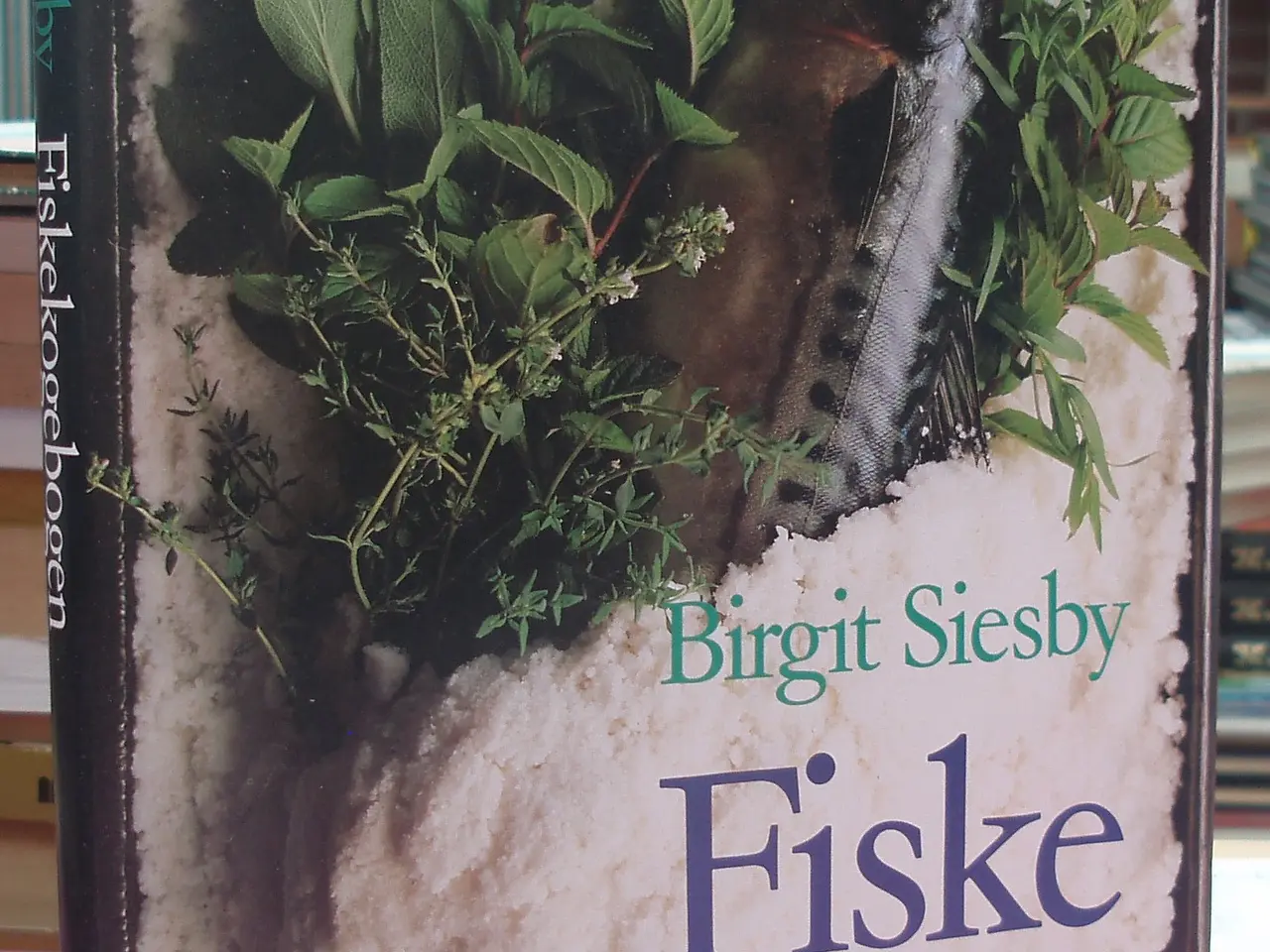 Billede 1 - Fiskekogebogen af Birgit Siesby