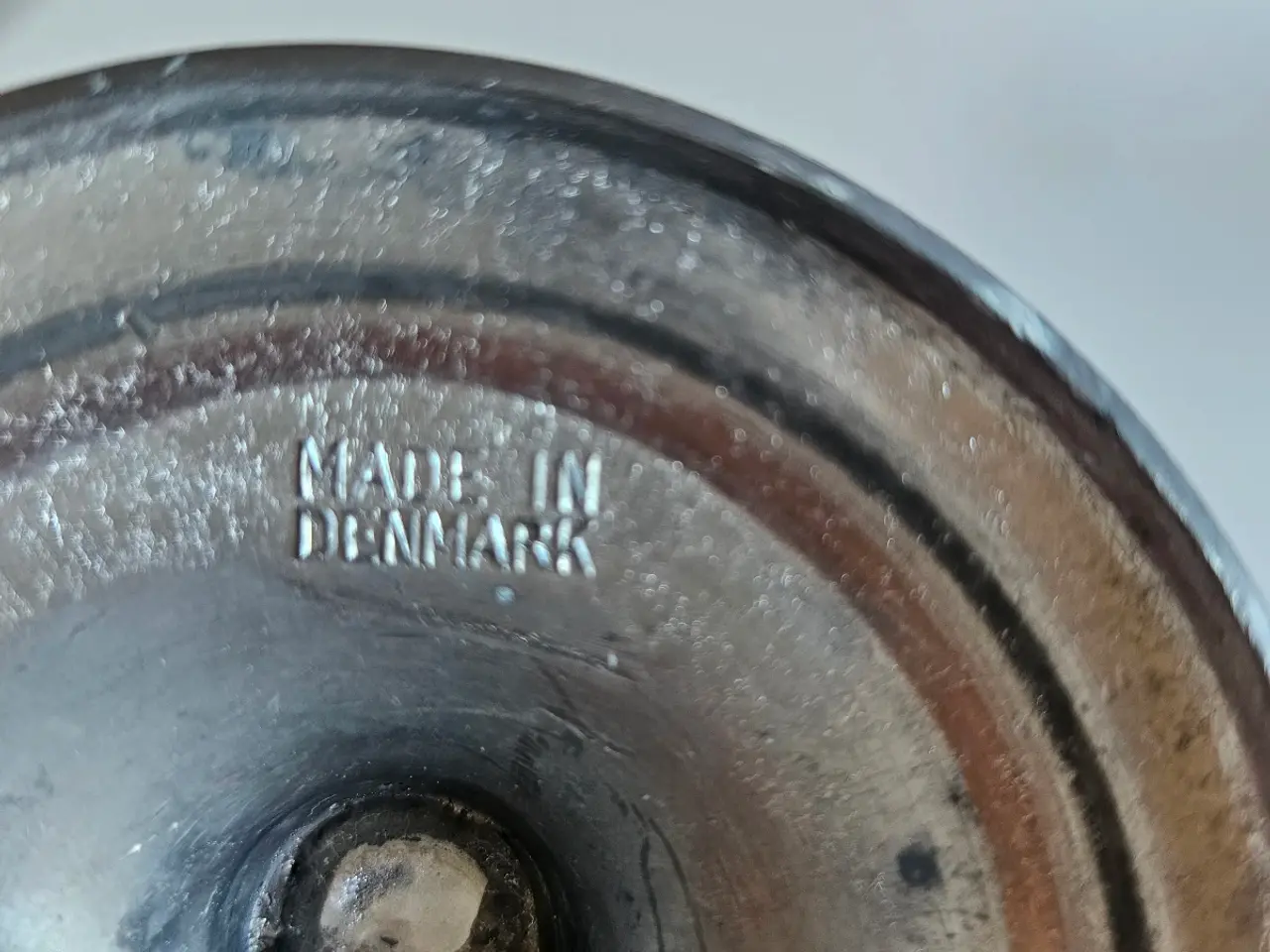 Billede 5 - Dansk retro tinsæt: Kraftigt tinkrus med låg & 2 l