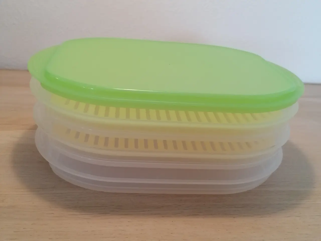 Billede 1 - Tupperware køleskabs bøtte 3 lag med riste