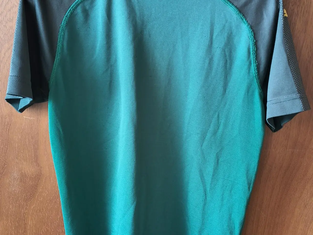 Billede 3 - CAMEROUN HOME 2018-19 STR. 10 ÅR, I FLOT STAND