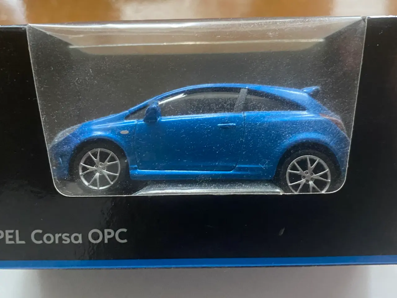 Billede 2 - 2 Opel, 1 Insignia OPC + 1 Corsa OPC, kr. 400,-