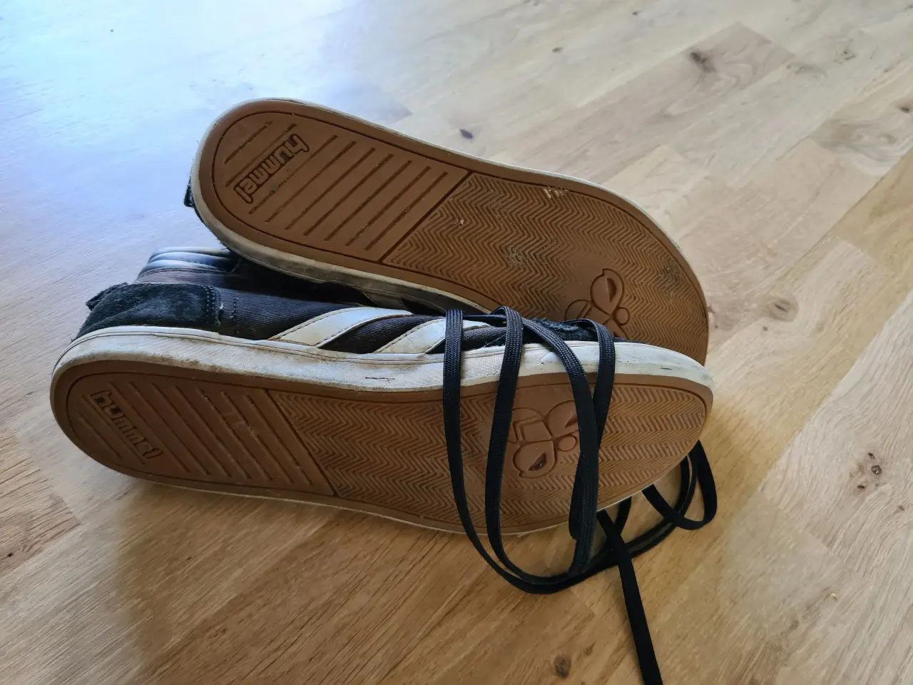 Billede 4 - Hummel sko str 42